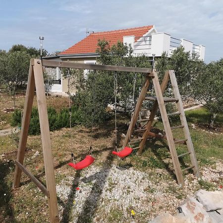 Vila Lila มาลี เดอร์เวนิค ภายนอก รูปภาพ
