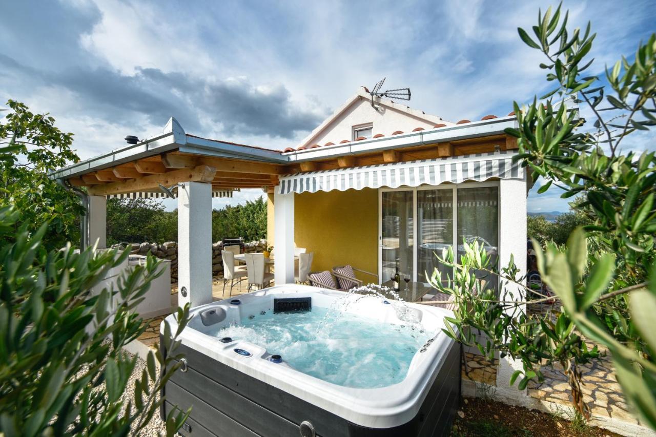 Vila Lila มาลี เดอร์เวนิค ภายนอก รูปภาพ