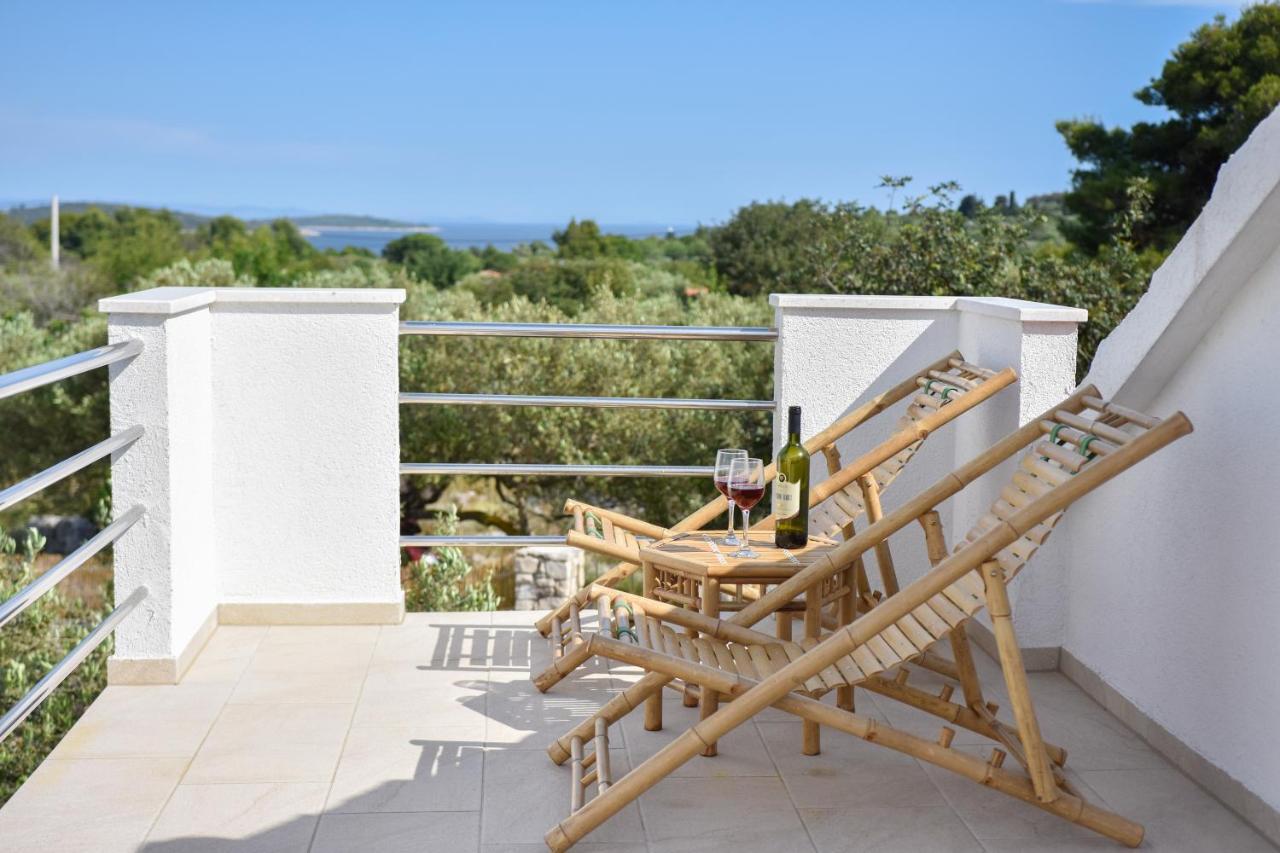 Vila Lila มาลี เดอร์เวนิค ภายนอก รูปภาพ